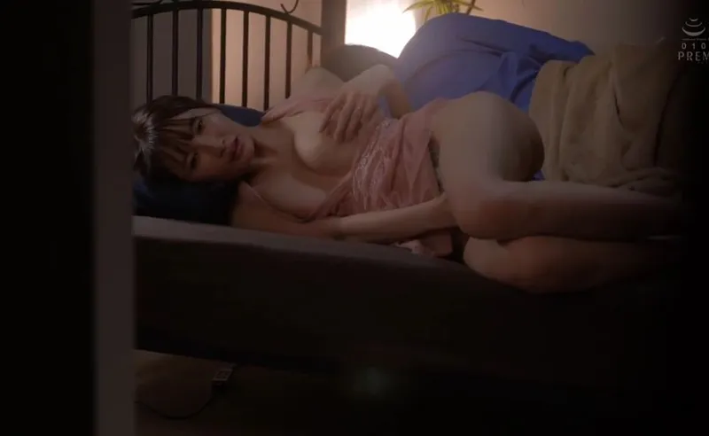 đưa tiền bối say xỉn về nhà, cậu nhân viên trúng số húp được bà xã tiền bối xinh dâm