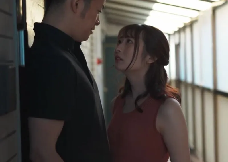 Người vợ mang thai, tôi bị sexy bởi vợ nhà kề bên thường ở nhà một mình