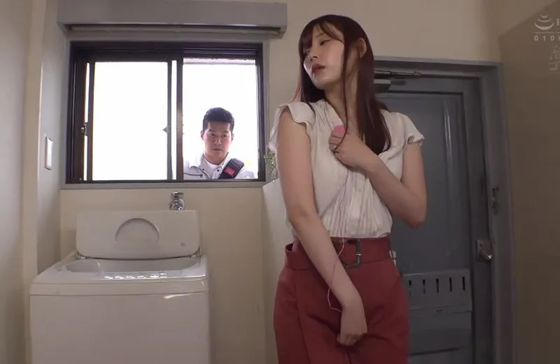 Bị chồng hờ hửng người vợ xoạc với anh kỹ thuật chung cư đến mang bầu
